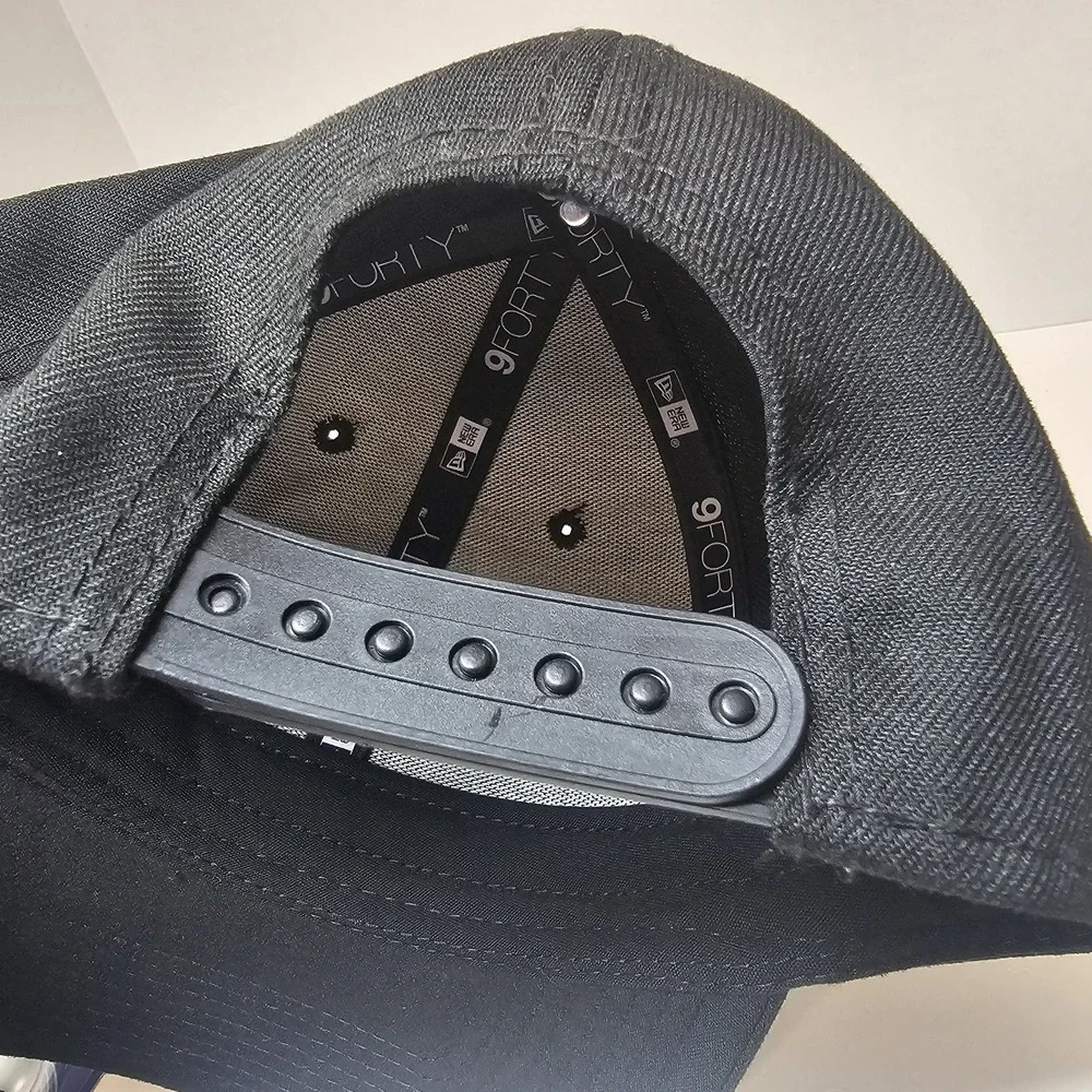 New‎ Era Snapback Miami Marlins Cap: Black with Blue Logo, Adjustable Fit